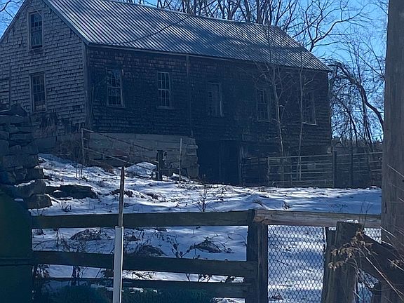 4th image of 470 High St