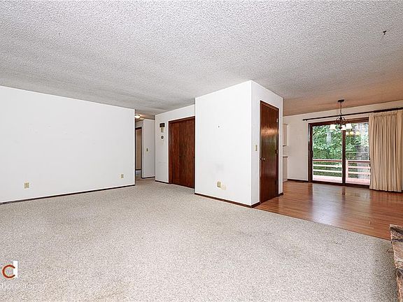 3rd image of 6 Swarthmoor Ln