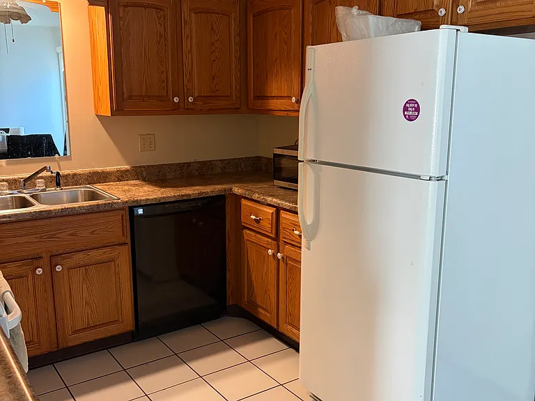 3823 W Palmyra Ct — Photo 6