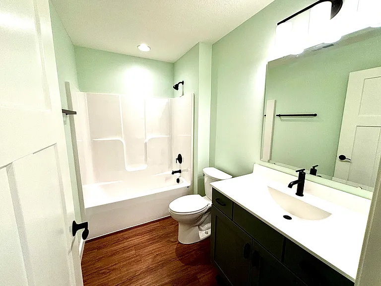 1176 E Bentley Cir #1176 — Photo 10