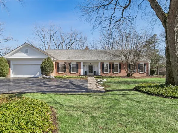 45 E Mallard Ln, Lake Forest, IL 60045