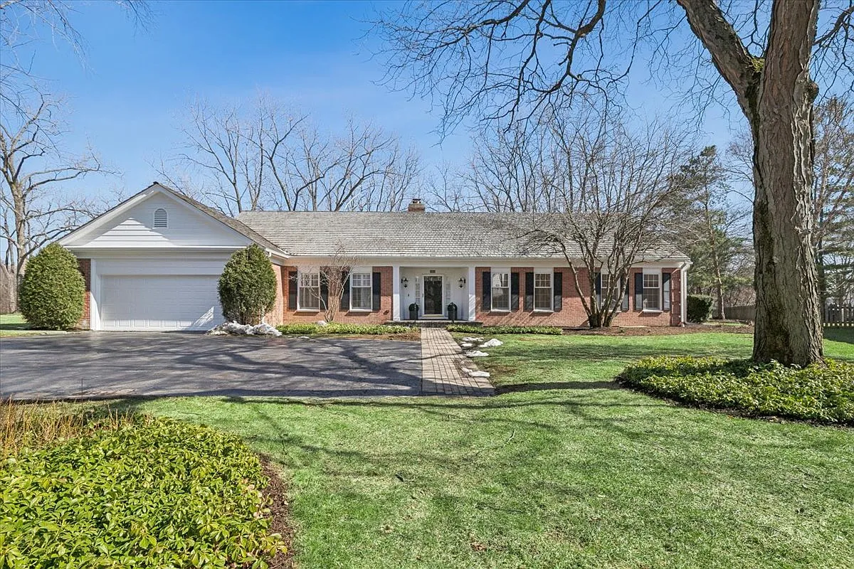 45 E Mallard Ln photo 1