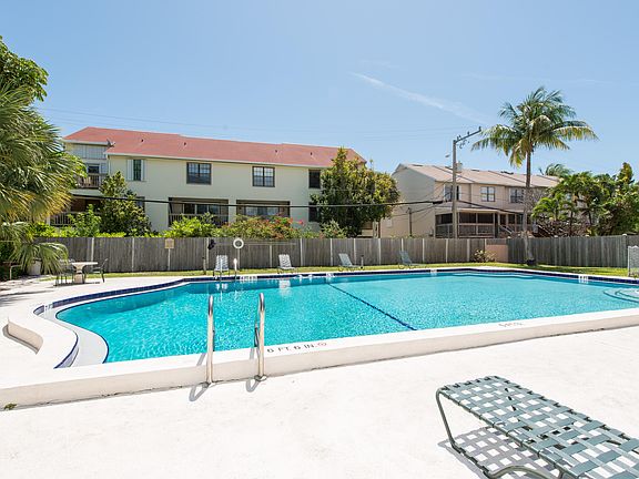 3rd image of 3312 Northside Dr APT 705