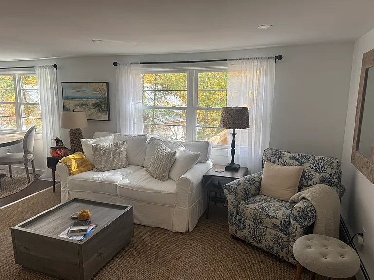 3 Sylvan Cir — Photo 6