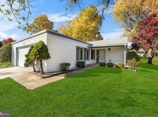 83 C Banyan Plz, Monroe Township, NJ 08831