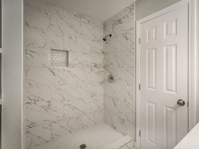 4411 Knotty Oaks Trl — Photo 20