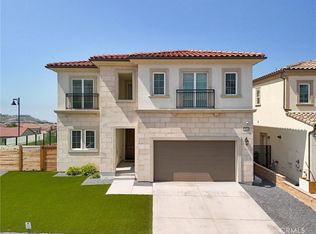 20644 W Deer Grass Ct, Northridge, CA 91326