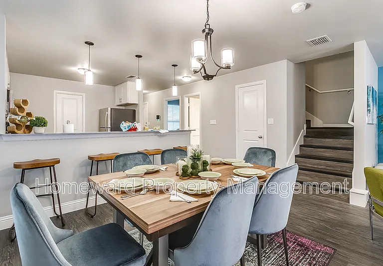 3904 Sheraton Rd — Photo 4
