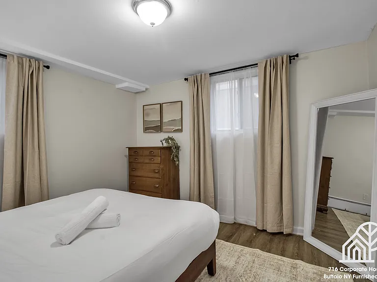 1540 Abbott Rd #1 — Photo 12