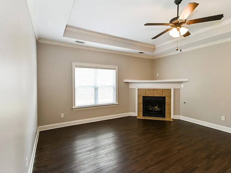 3024 Magnolia Dr — Photo 4