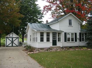 10288 26th St, Gobles, MI 49055