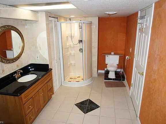 4th image of 10965 Glamer Dr