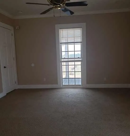 1227 W Denton Rd — Photo 3