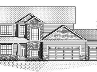 410 Capitol St, Savoy, IL