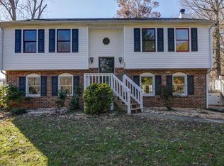 212 Colonial Ct, Forest, VA 24551