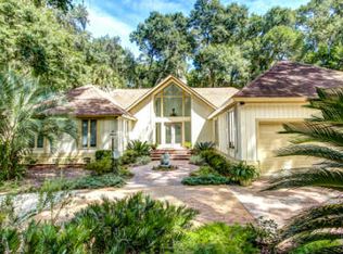 105 Sea Marsh Rd, Fernandina Beach, FL 32034