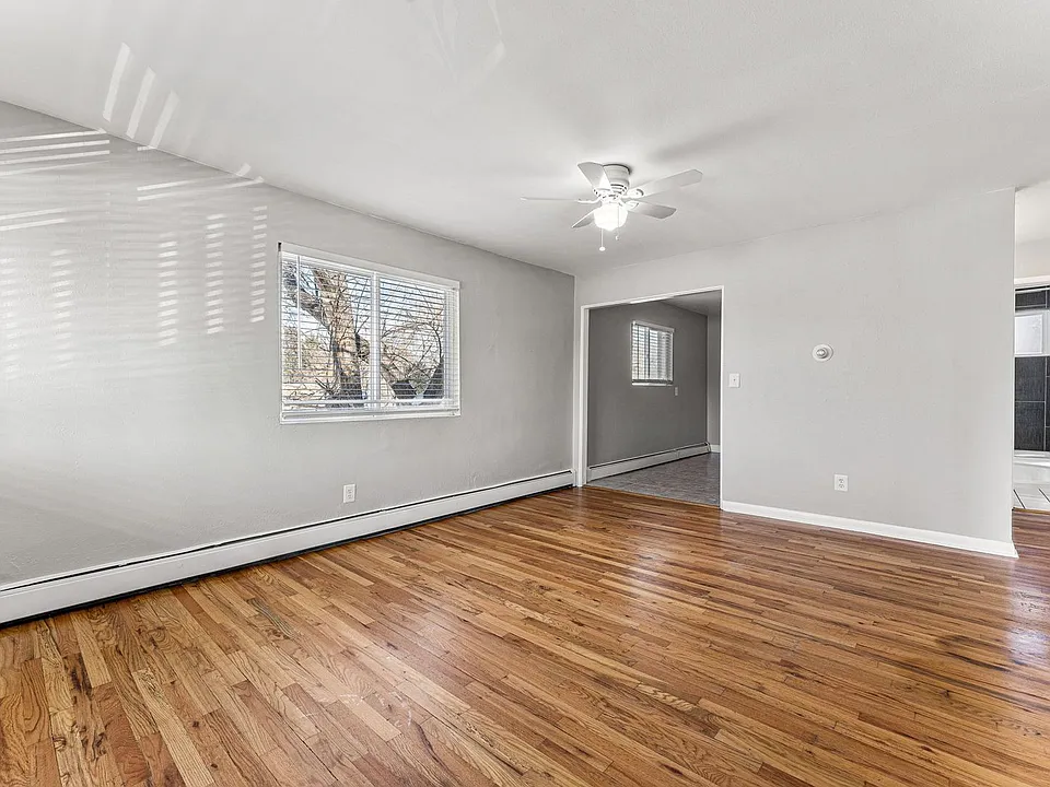1208-1218 Zephyr St