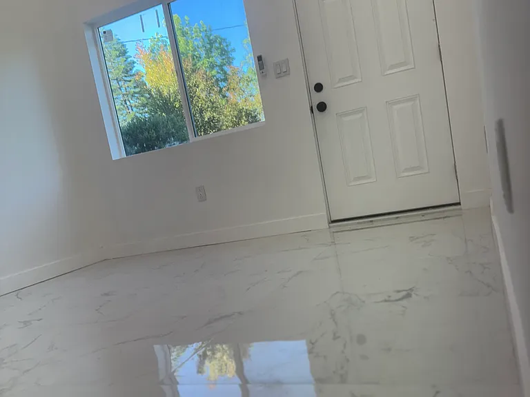 4525 Dunsmore Ave #B — Photo 3
