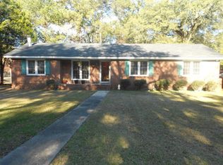 1904 McIntosh Rd, Albany, GA 31701