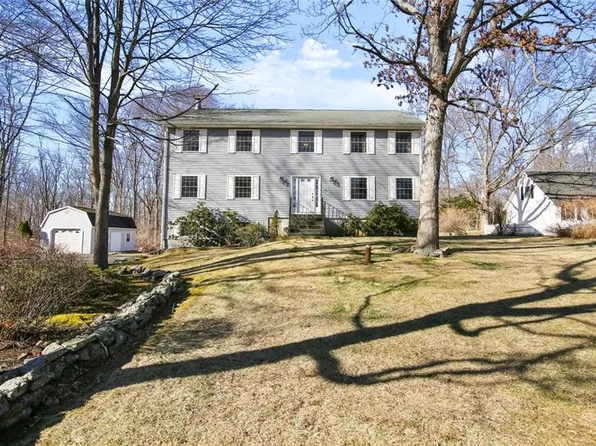 16 Westview Trl, New Fairfield, CT 06812