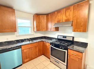 122 Sumner St #2, Quincy, MA 02169
