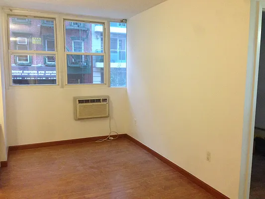 Rented by PAIP | media 32