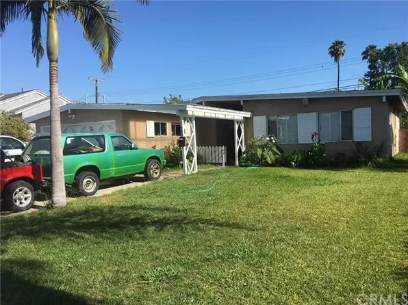 1422 W Willits St, Santa Ana, CA 92703