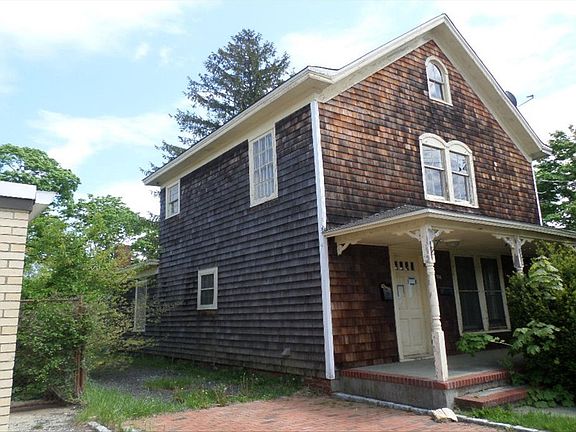 2nd image of 514 Saint Johns Pl