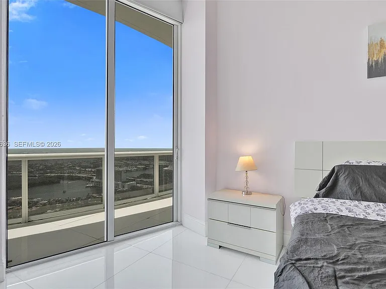 16001 Collins Ave #4305 — Photo 31