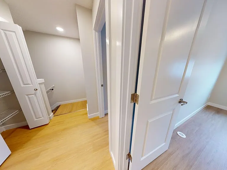 2035 Chalmers Way SW — Photo 20