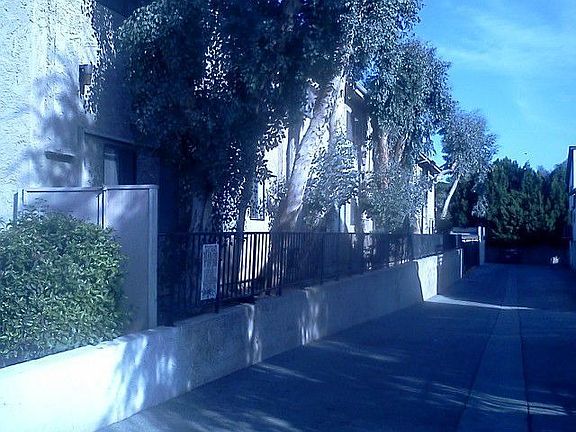 2nd image of 9834 S Sepulveda Blvd #105
