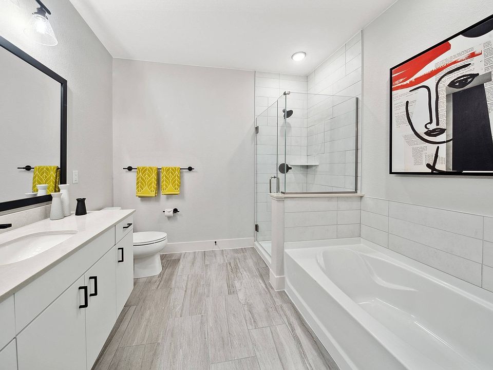 RiNo_interior_bathroom (2)