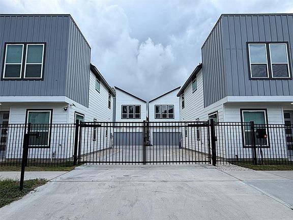 3rd image of 6047 Cebra St