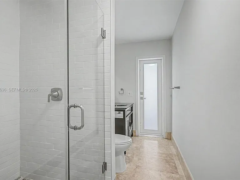 15540 SW 82nd Ct — Photo 21