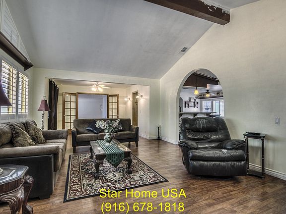 3rd image of 8303 Chester Dr