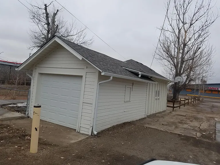 125 S Denver Ave — Photo 21
