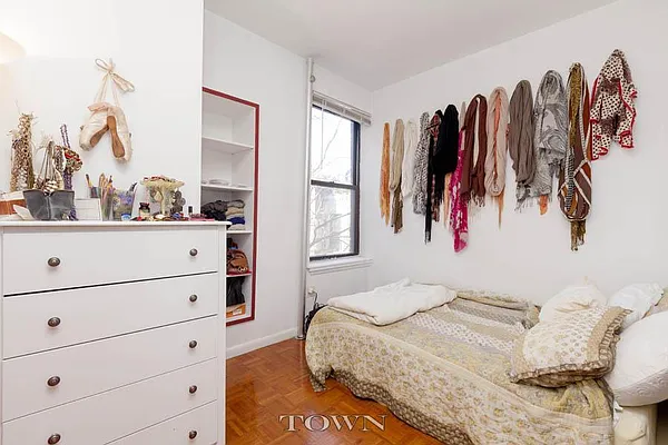 Rented by Town Residential | media 19