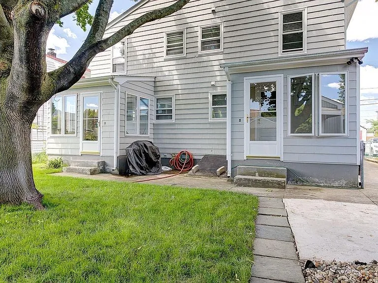 380 Woodhaven Rd — Photo 20