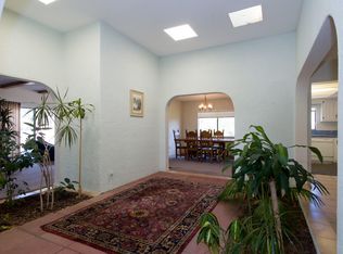 455 Live Oak Ln NE, Albuquerque, NM 87122