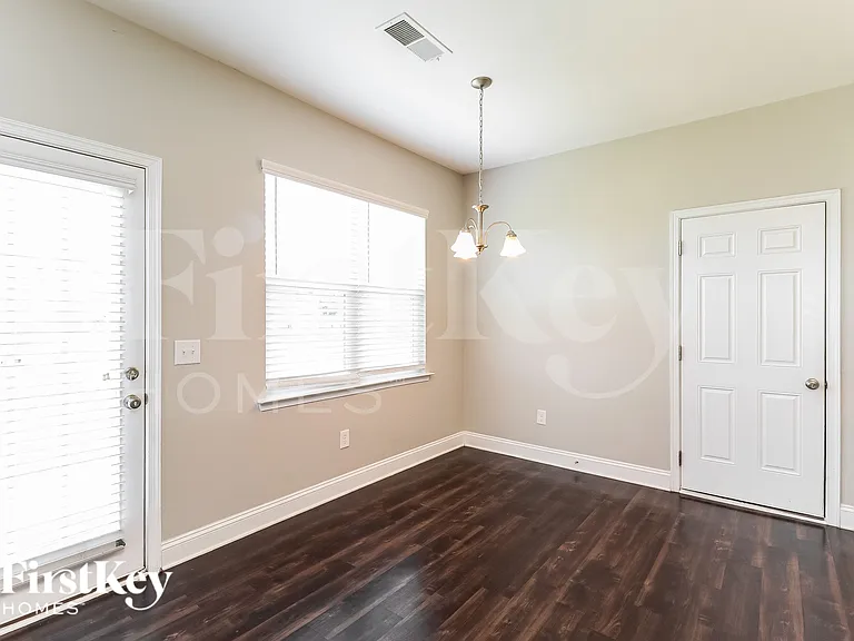 4908 Wilcrest Ct — Photo 6