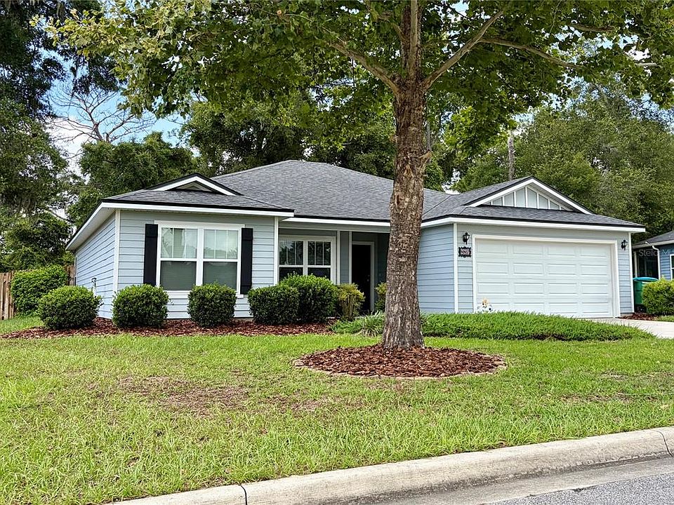 1st image of 882 NW 256TH WAY