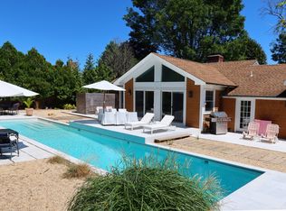 9 Boxwood St, East Hampton, NY 11937