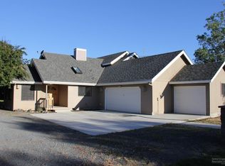 63284 Peterman Ln, Bend, OR 97701