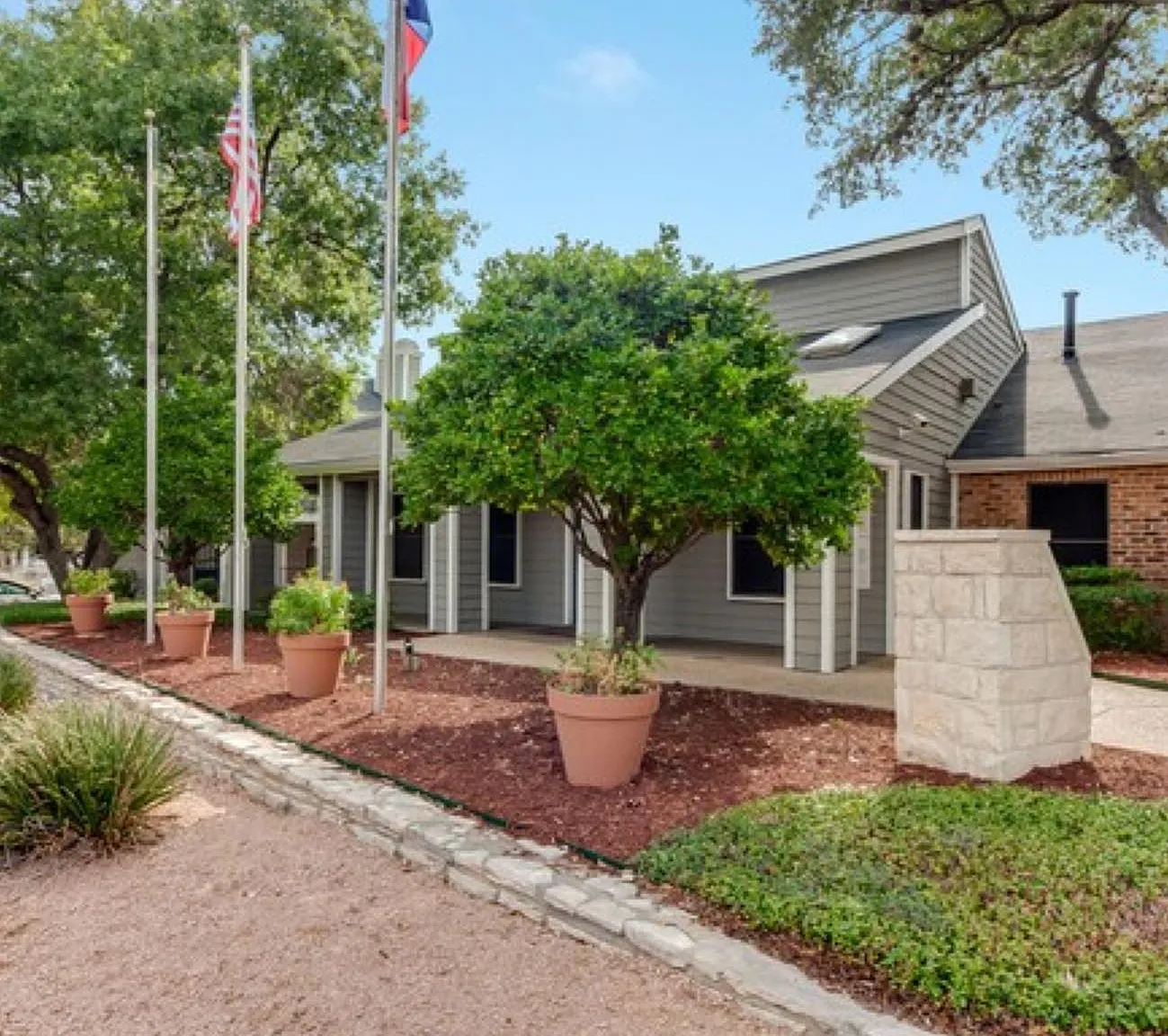 Villa Rodriguez Apartments — Photo 1