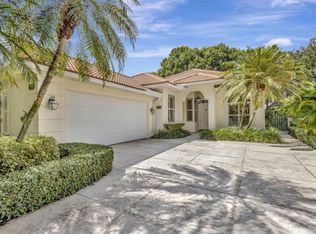 229 E Tall Oaks Cir, Palm Beach Gardens, FL 33410