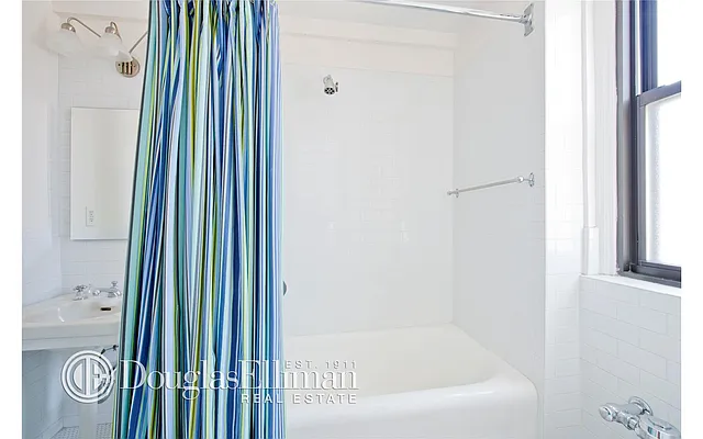 Sold by Douglas Elliman | media 20