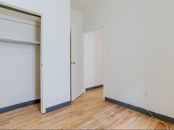 3rd image of 326 E 14th St #2B