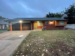 203 N Ranchwood Blvd, Yukon, OK 73099