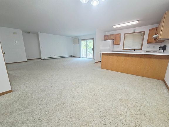 4th image of 1909 Kyle Ln NW #11