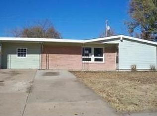405 Meadowbrook Ln, Bartlesville, OK 74003